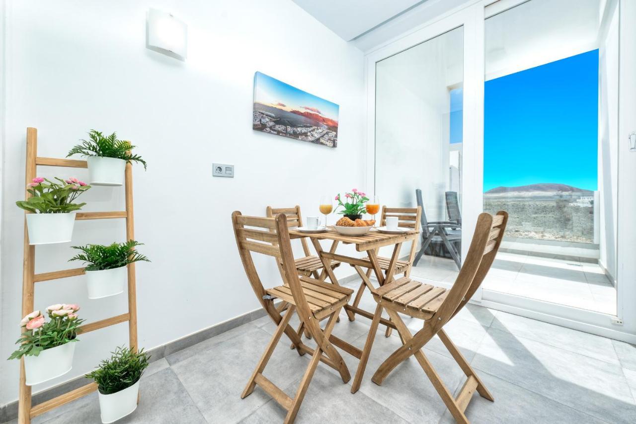 Karma Famara 1 A 25M Del Marヴィラ エクステリア 写真